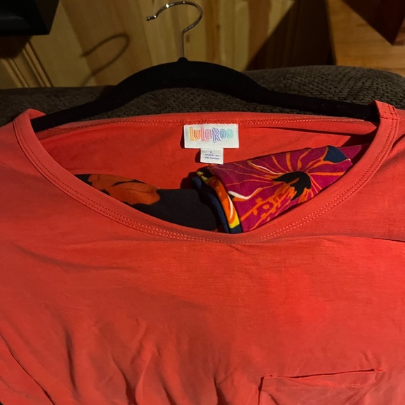 Multiple Lularoe items Selling as ONE lot. - Picture 4 of 11